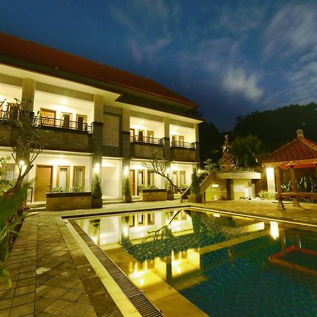 Le Lima Hotel Kuta  Bagian luar foto